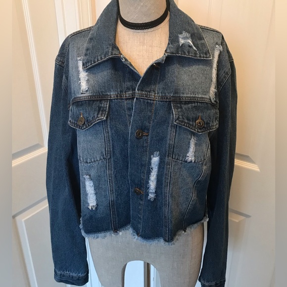 Love Tree NWOT! destructed  cropped denim jacket - Picture 1 of 15
